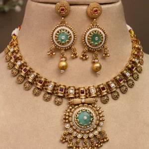 Nirvaha Necklace