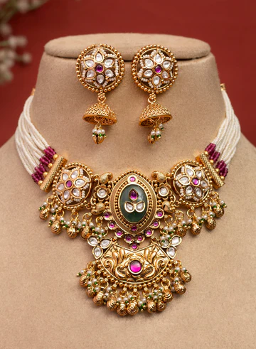 Madhika Necklace Set
